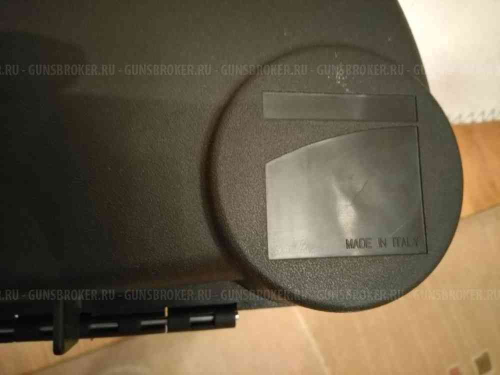 Чехол пластиковый Benelli