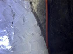 12 кг дроби (разной крупности) и пыж контейнер