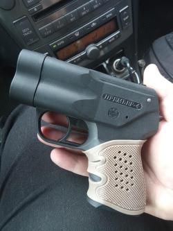 Аэрозольное устройство(аэрозольный пистолет) Премьер-4 с лцу