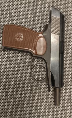 Сигнальный пистолет Макарова МР-371