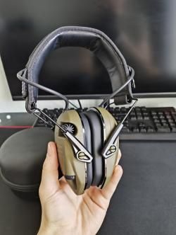 Активные наушники Walkers Razor