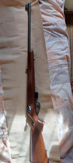 ANSCHUTZ 1516.  22WMR