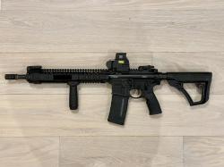 AR-15. Daniel Defense M4A1.