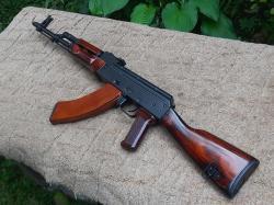 Автомат Подарочный АКМ Охолощенный "Молот армс" ВПО-925 1974 года состояние супер люкс.