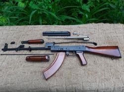 Автомат Подарочный АКМ Охолощенный "Молот армс" ВПО-925 1970 года состояние супер люкс.