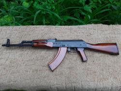 Автомат Подарочный АКМ Охолощенный "Молот армс" ВПО-925 1970 года состояние супер люкс.