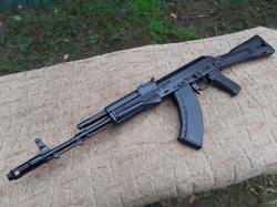 Автомат Калашникова охолощенный АК-103 2019 г., в отличном состоянии.