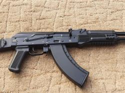 Автомат Калашникова охолощенный АК-103 ранний деактив 2016 г., новый в отличном состоянии.