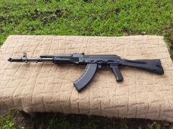 Автомат Калашникова охолощенный АК-103 ранний деактив 2016 г., новый в отличном состоянии.