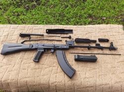 Автомат Калашникова охолощенный АК-103 ранний деактив 2016 г., новый в отличном состоянии.