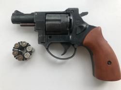 Айсберг 2071 (Газовый с возможностью стрельбы травматическими)