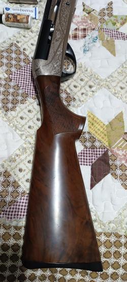 бенелли де люкс