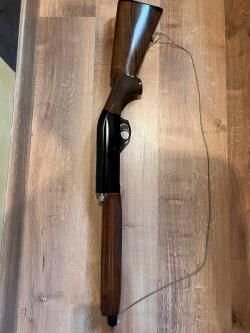 Benelli Montefeltro 12/76