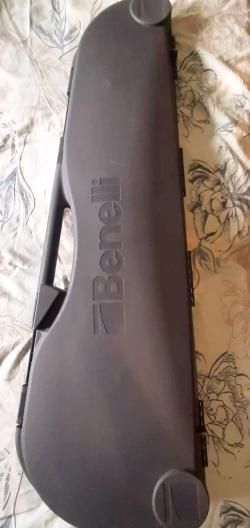 Benelli Montefeltro 12/76