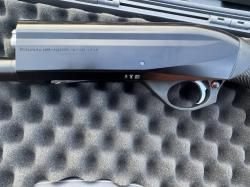 Benelli Montefeltro Synthetik 12x76 710mm