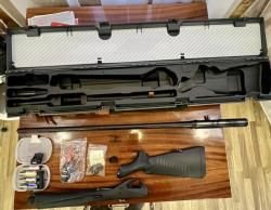 Benelli Vinci Black 12/76 — гладкоствольное самозарядное ружьё итальянского производства.