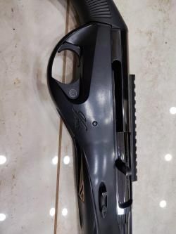 Benelli vinci black 12/76