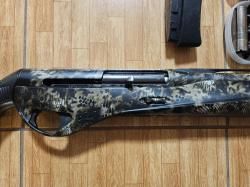 Benelli vinci Bleck