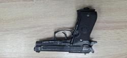 Beretta 84fs