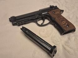 Beretta 92