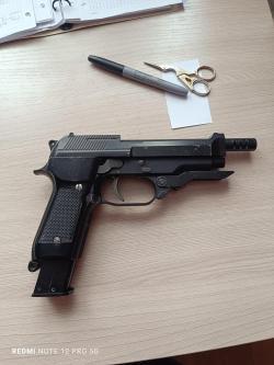 Beretta M93r  Beretta 93r 