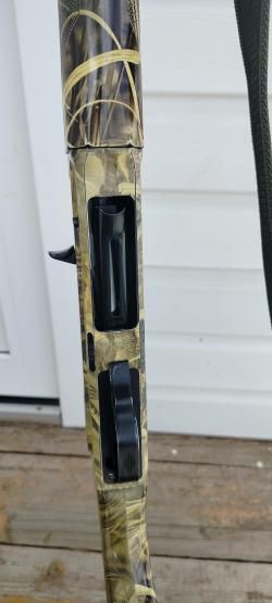 Beretta es100