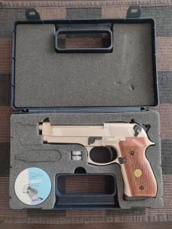 BERETTA M 92 FS