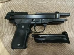 Beretta M92