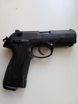 Beretta PX4 Storm от Umarex