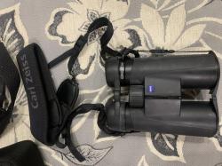 Бинокль Carl Zeiss Conquest HD 10x42