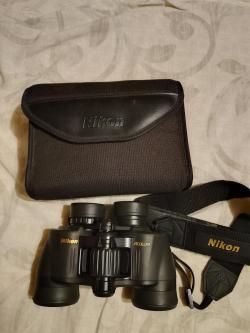 Бинокль Nikon