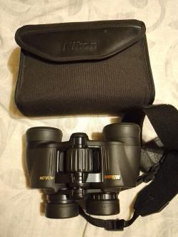 Бинокль Nikon