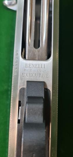 Benelli Executive привезено из Италии