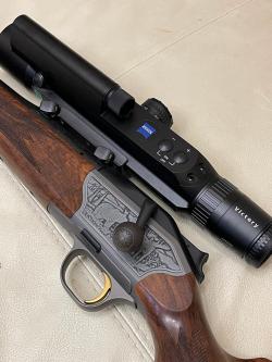 Blaser r8 lux 300 vin mag, 223,9,3x62 для левши