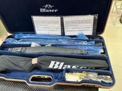 Blaser R93 Attache .300 WinMag и .223 Rem