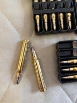 Blaser R93 Attache 30-06 и R93 Luxus 300WM