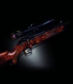 Blaser R93 в роскошной комплектации: с двумя прицелами Zeiss, 3 стволами, кейсом и ремнем