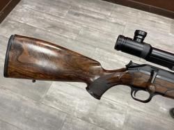 Blaser R93 в роскошной комплектации: с двумя прицелами Zeiss, 3 стволами, кейсом и ремнем