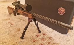 Blaser R93 varmint 243Win + прицел Leupold mark4