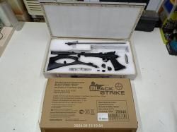 BLASK STRIKE B 024