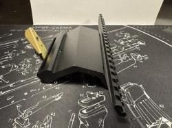 Боковой кронштейн на СКС "Ленинград"