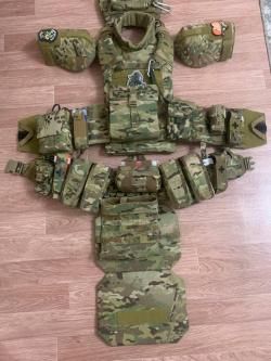 Бронежилет  А-18 Голиаф- Г Комплект бронезащиты БР1/2+подсумки, медицина. 