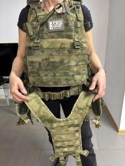 бронежилет и разгрузка