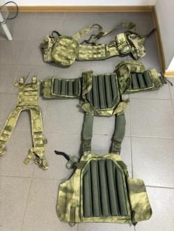 бронежилет и разгрузка