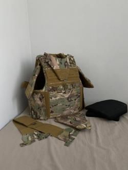 Бронежилет штурмовой.