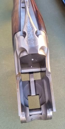 BROWNING 525