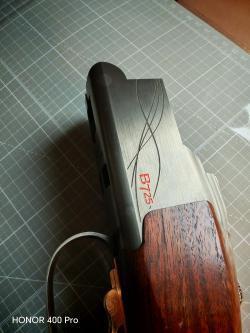 BROWNING B725