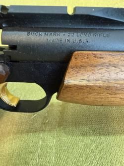 Browning buck mark 22lr