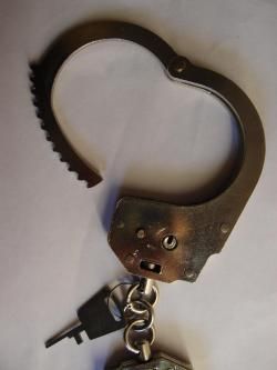 БРС-2 полицейские наручники