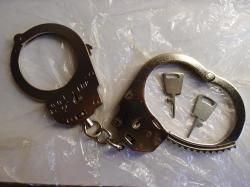 БРС-2 полицейские наручники